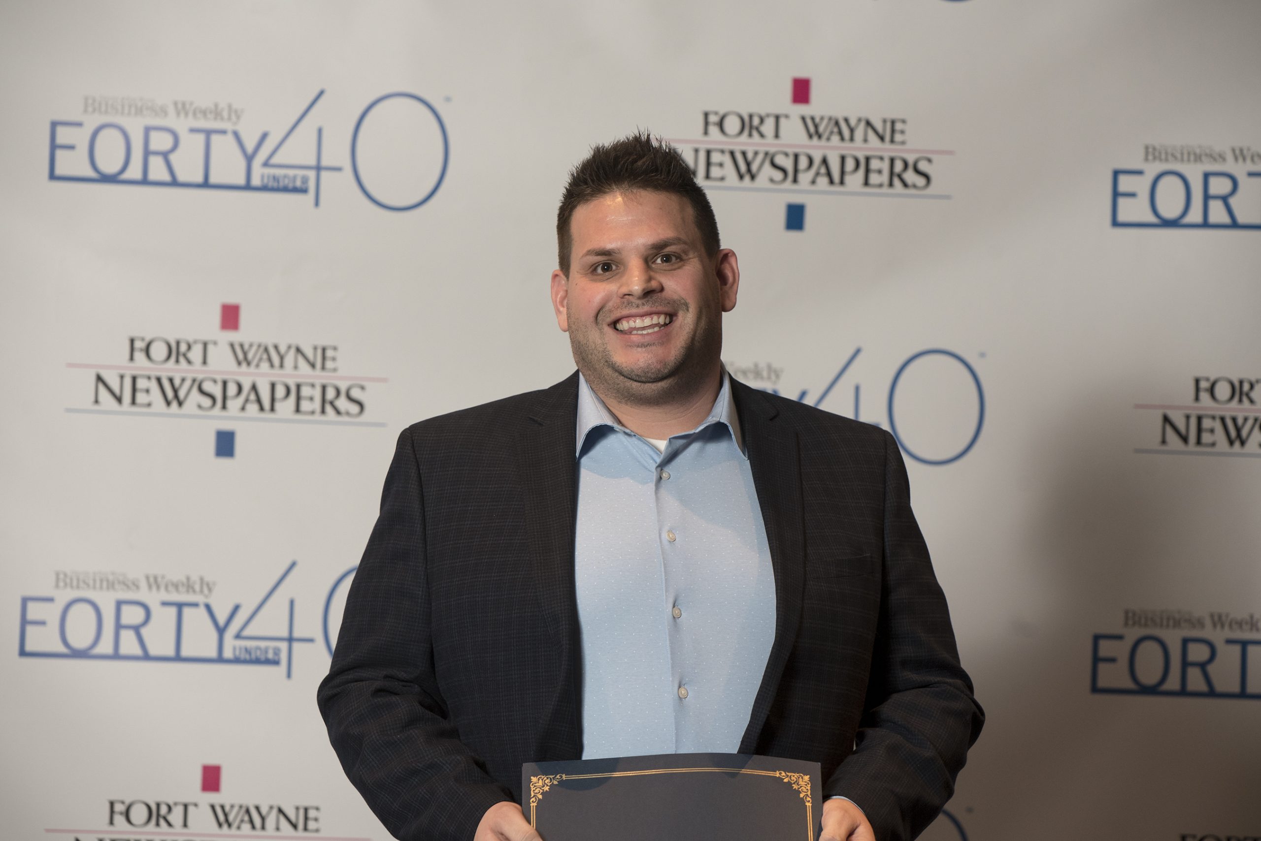 40u40-jamesvelez1